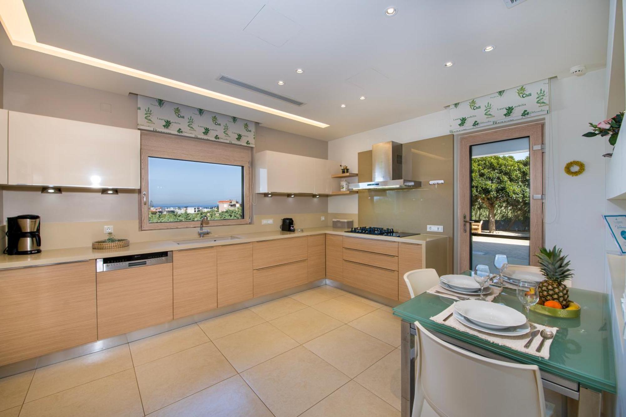 Four Seasons Private Villa - Seaview - Big Heated Pool - Gym - Sport Activities Гувес Екстериор снимка
