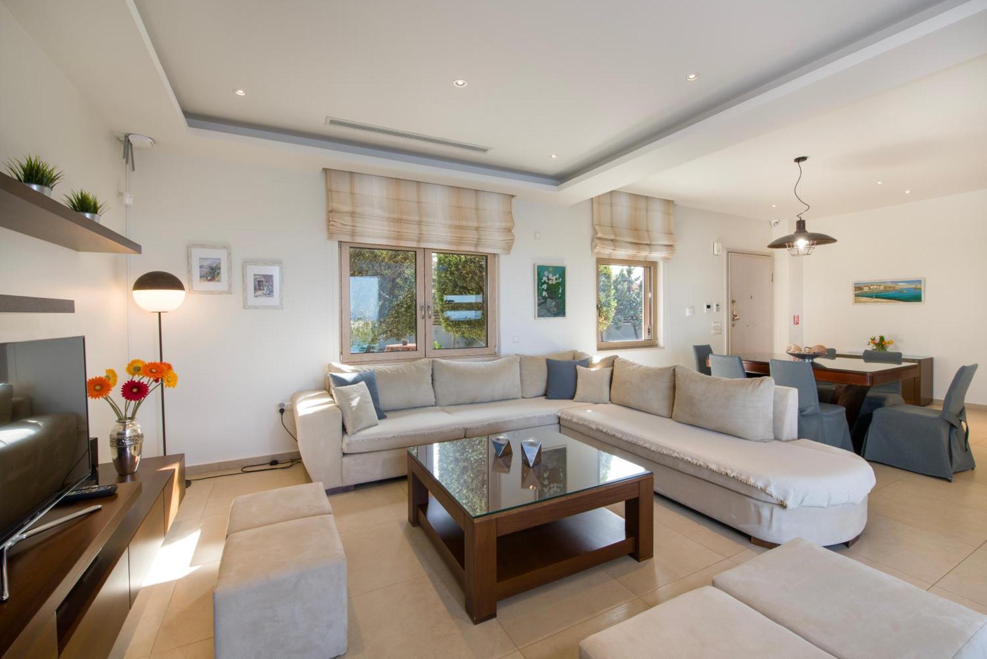 Four Seasons Private Villa - Seaview - Big Heated Pool - Gym - Sport Activities Гувес Екстериор снимка