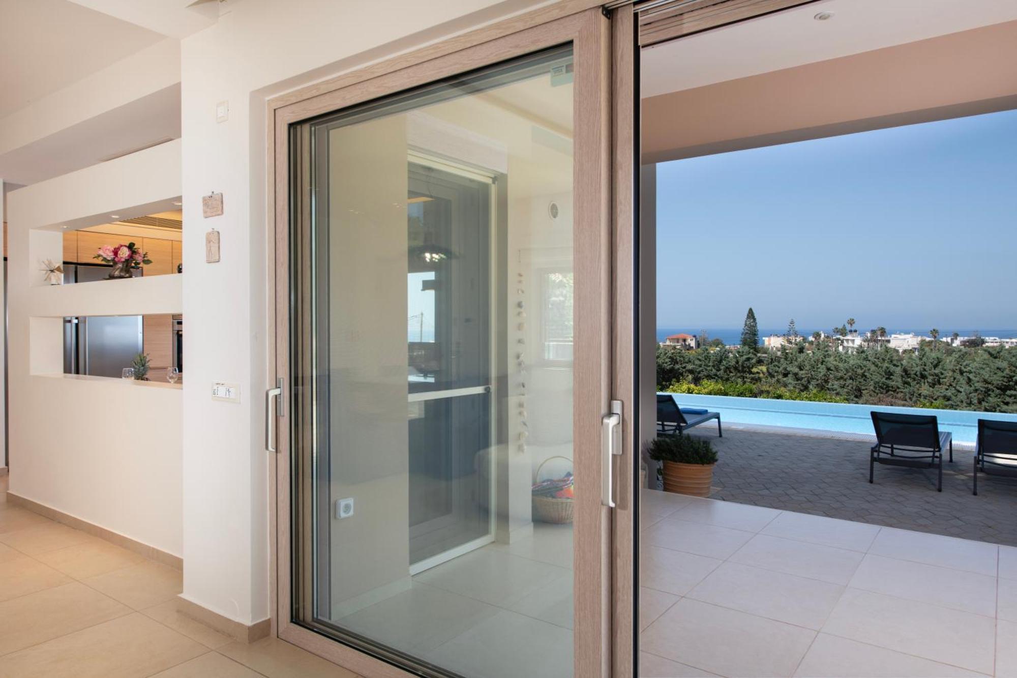 Four Seasons Private Villa - Seaview - Big Heated Pool - Gym - Sport Activities Гувес Екстериор снимка