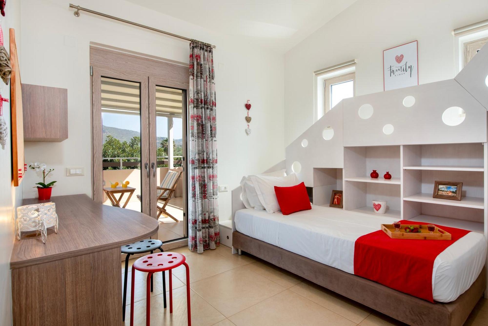 Four Seasons Private Villa - Seaview - Big Heated Pool - Gym - Sport Activities Гувес Екстериор снимка