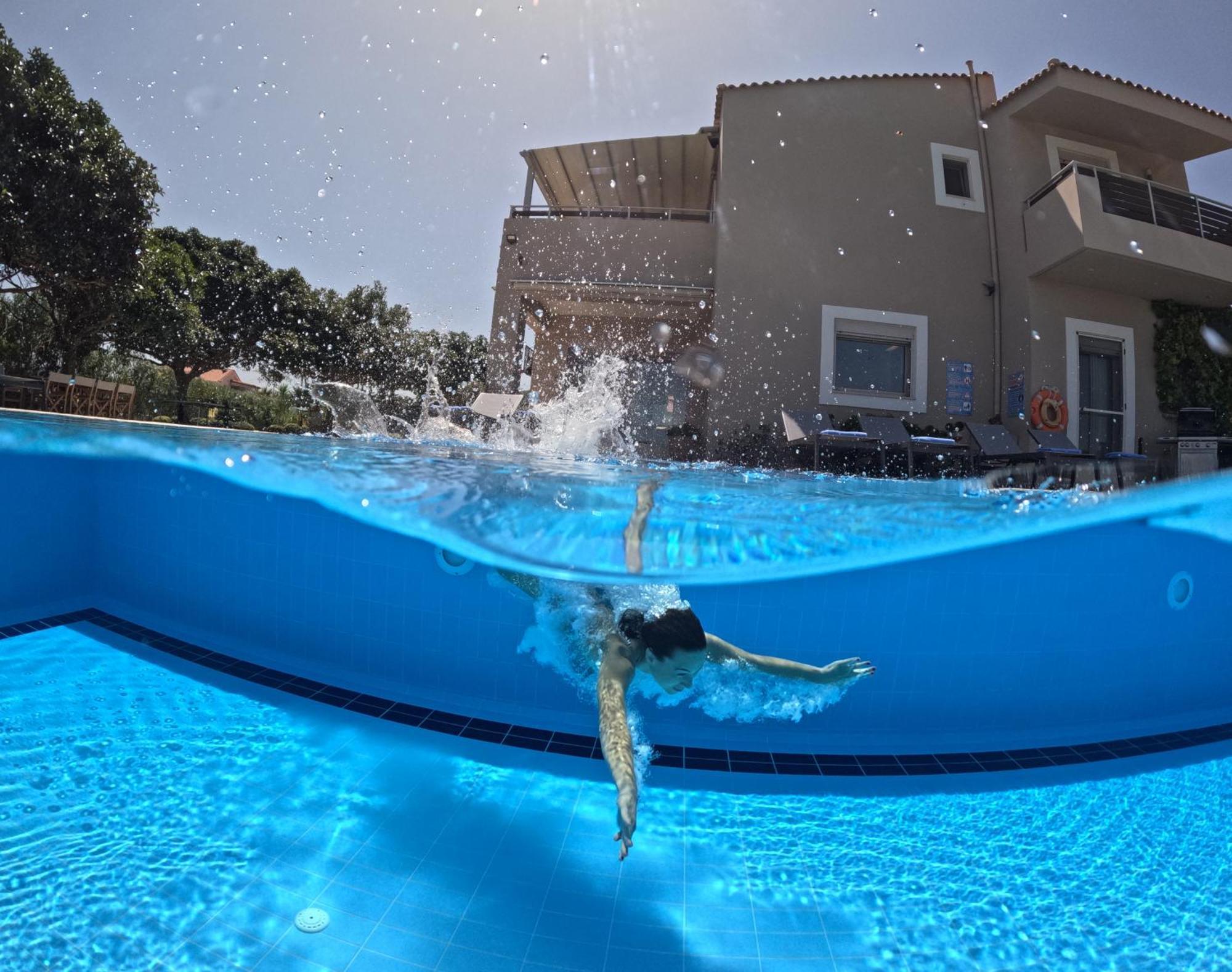 Four Seasons Private Villa - Seaview - Big Heated Pool - Gym - Sport Activities Гувес Екстериор снимка
