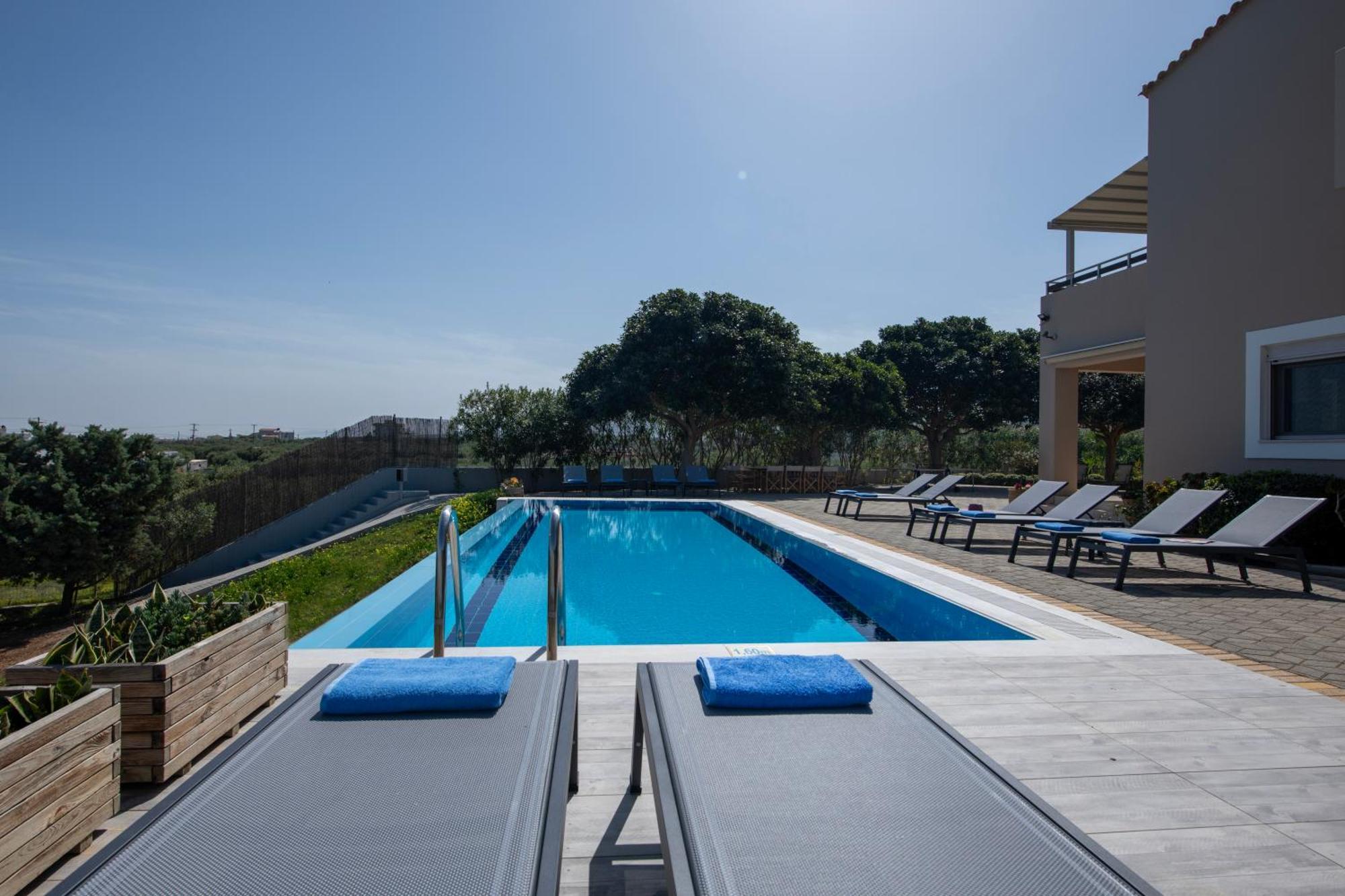 Four Seasons Private Villa - Seaview - Big Heated Pool - Gym - Sport Activities Гувес Екстериор снимка